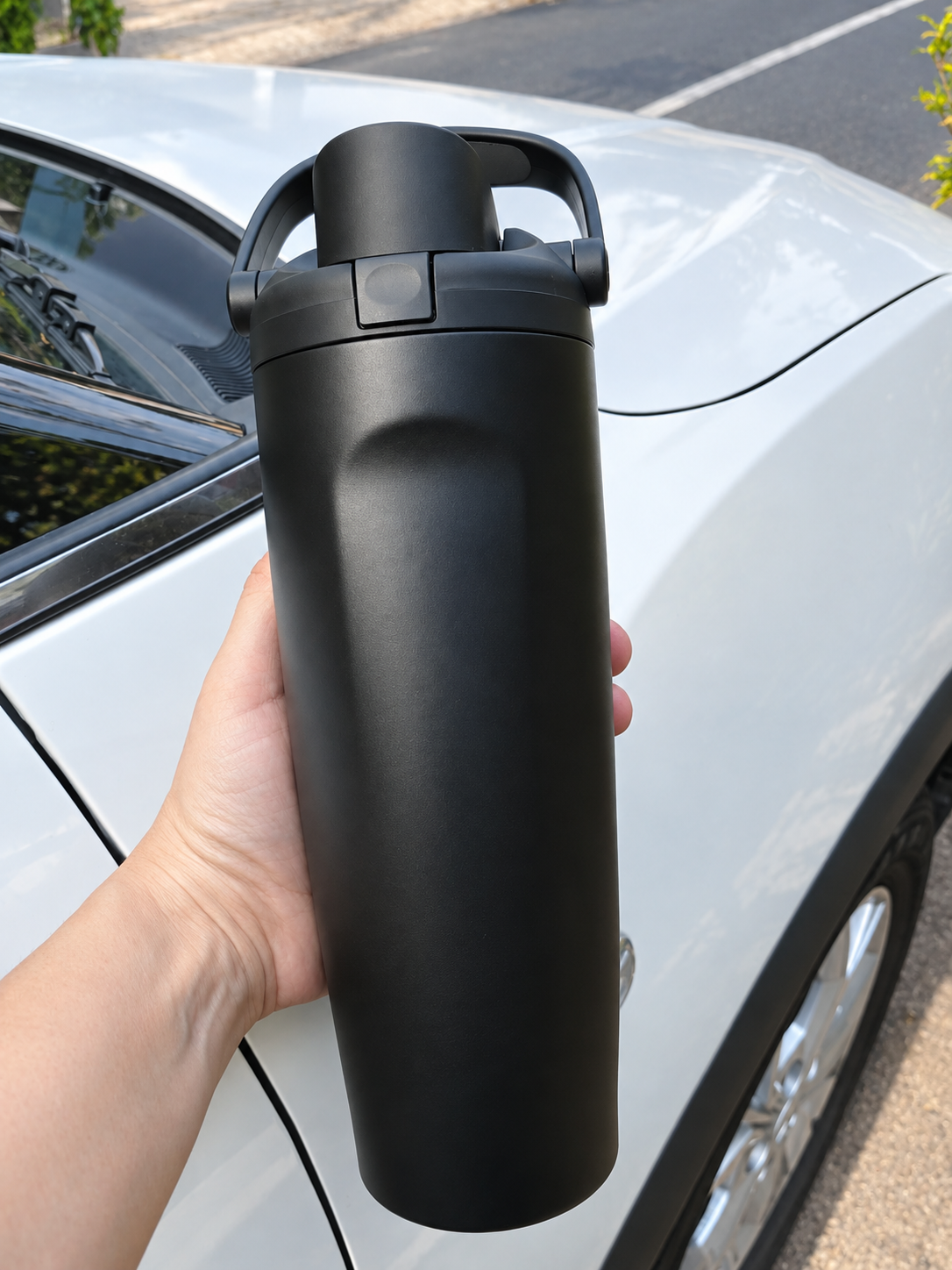 Termo Premium Fiesta con Asa Ergonómica | Acero Inoxidable 304 | 30 oz (887 ml)